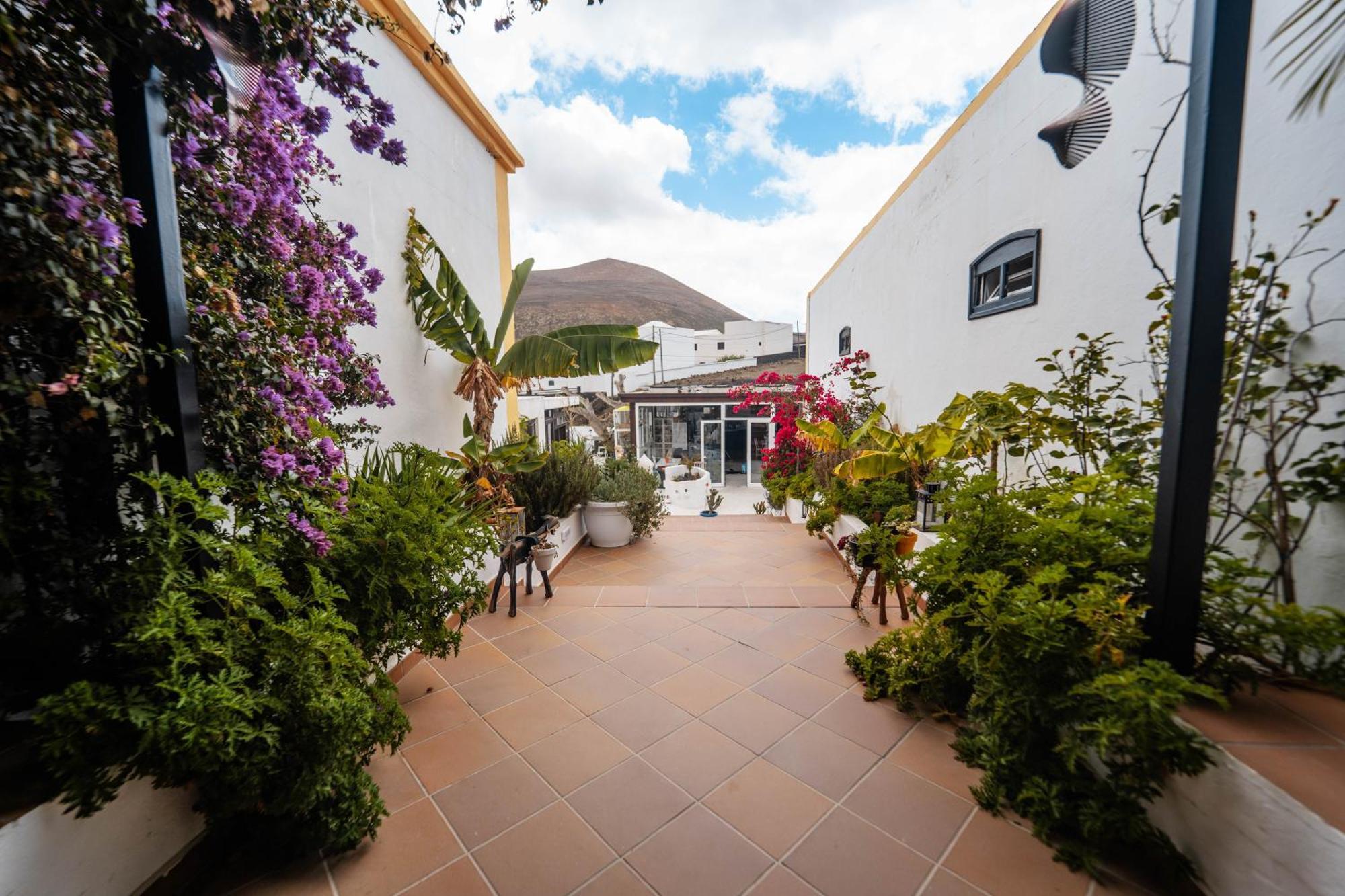 Casa Rural Ga7Colores Only Adult Montana Blanca 外观 照片